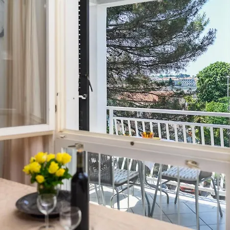 Apartment Apartman Beti